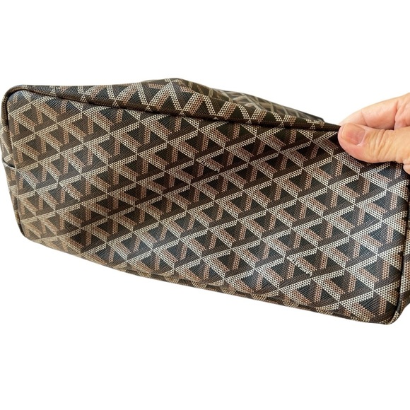 LANCASTER PARIS TOTE LG IKON COATED CANVAS FLORAL STITCHING ADJ STRAPS BROWN - Picture 6 of 11